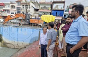 श्री गणेश प्रतिमा विसर्जन की तैयारियों का महापौर ने लिया जायजा